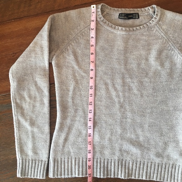 Zara Sweater - Picture 3 of 8